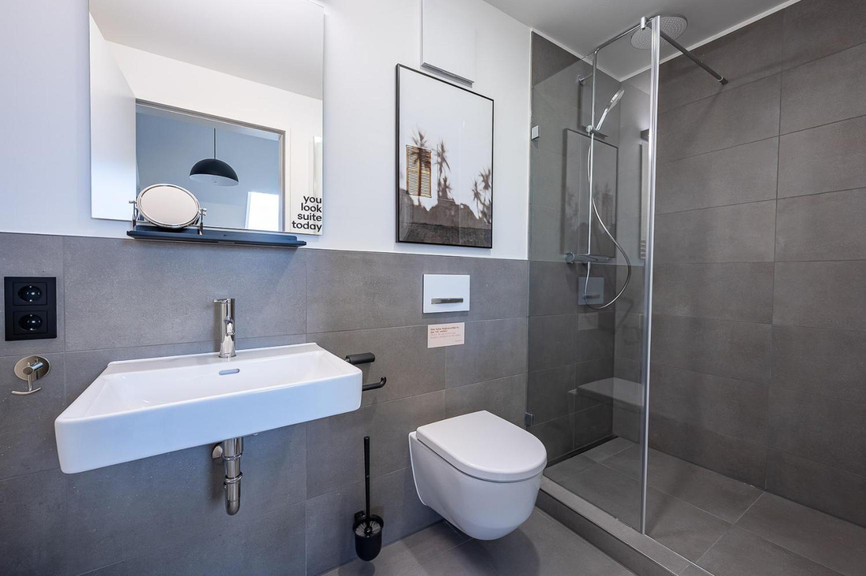 Limehome Stuttgart Elsenhansstr Rum bild