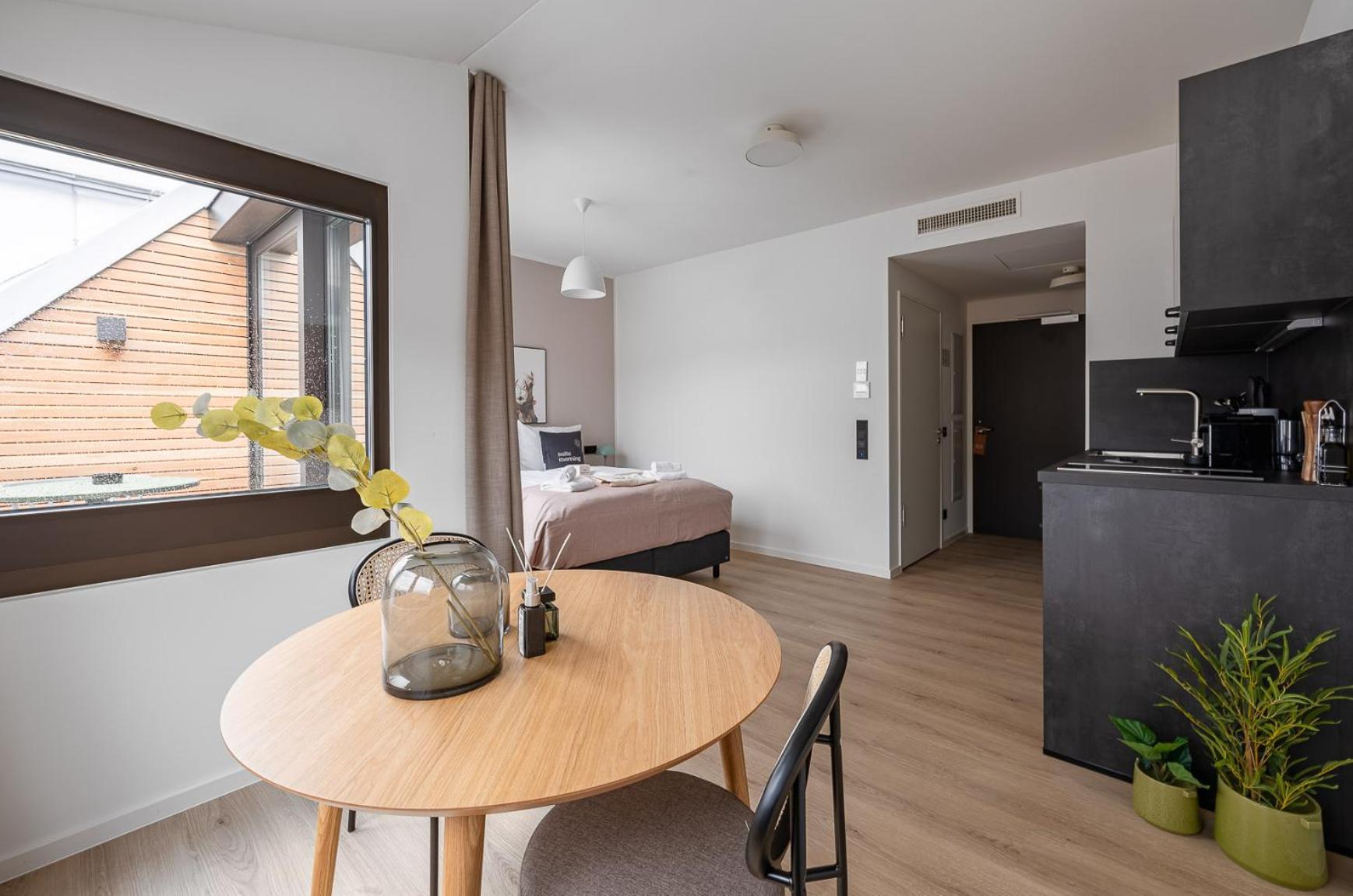 Limehome Stuttgart Elsenhansstr Rum bild